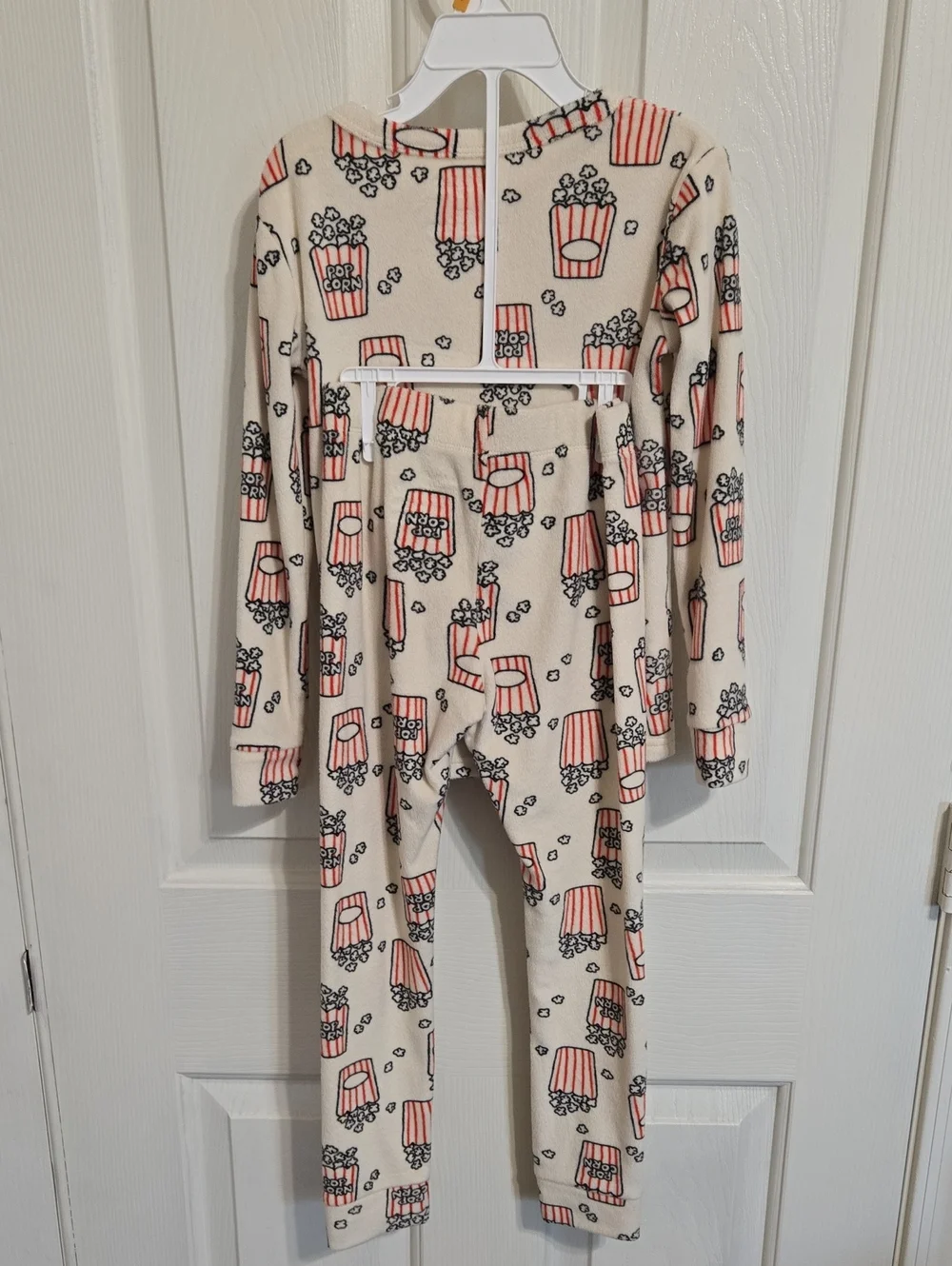 Cat & Jack Popcorn snuggly soft pajamas